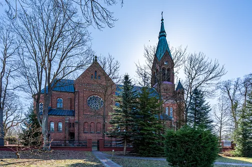 Kościół Najświętszego Serca Pana Jezusa w Parznie
