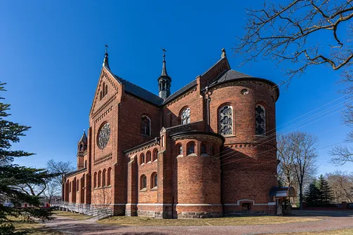Kościół Najświętszego Serca Pana Jezusa w Parznie