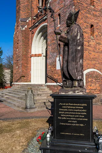 Kościół Najświętszego Serca Pana Jezusa w Parznie