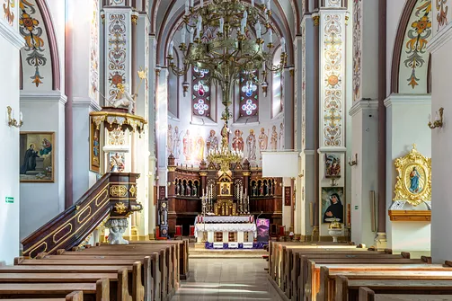 Kościół Najświętszego Serca Pana Jezusa w Parznie