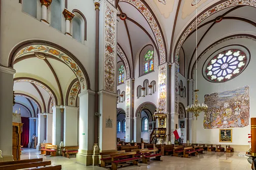 Kościół Najświętszego Serca Pana Jezusa w Parznie