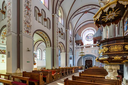 Kościół Najświętszego Serca Pana Jezusa w Parznie
