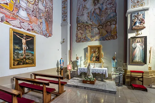 Kościół Najświętszego Serca Pana Jezusa w Parznie