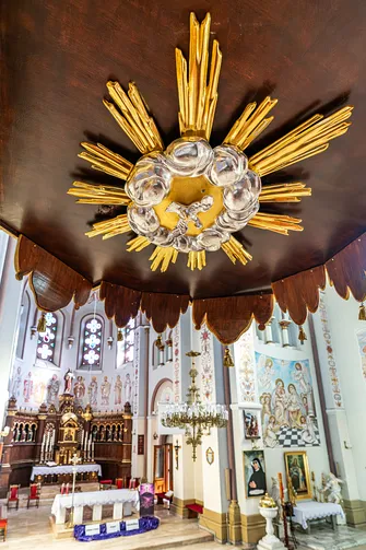 Kościół Najświętszego Serca Pana Jezusa w Parznie