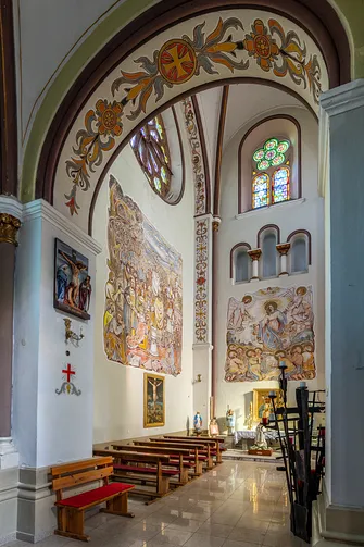 Kościół Najświętszego Serca Pana Jezusa w Parznie