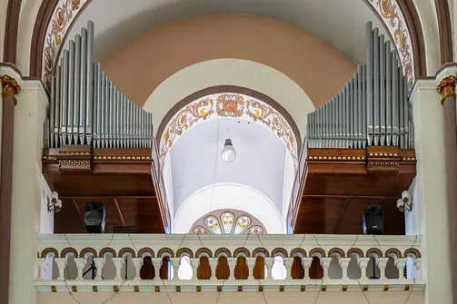Kościół Najświętszego Serca Pana Jezusa w Parznie