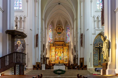 Bazylika archikatedralna Świętej Rodziny w Częstochowie