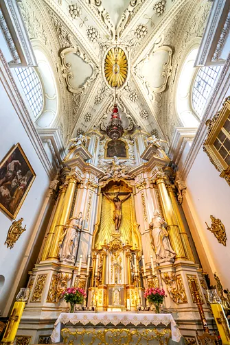 Kościół Świętego Krzyża w Rzeszowie - Sanktuarium Matki Bożej Szkaplerznej