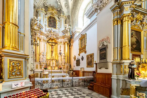 Kościół Świętego Krzyża w Rzeszowie - Sanktuarium Matki Bożej Szkaplerznej